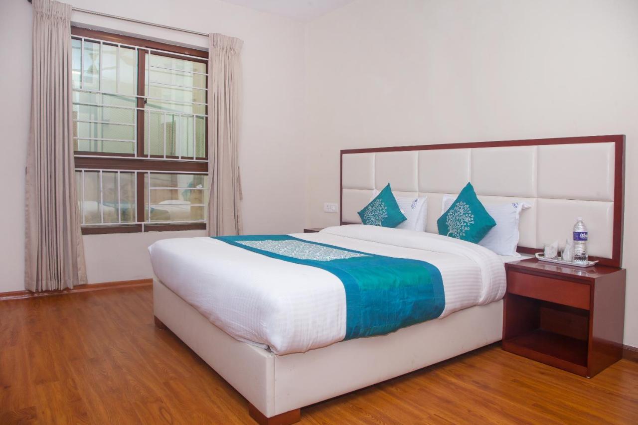 Oyo 16773 Hillcrest Metro Hotel Ooty Exterior photo
